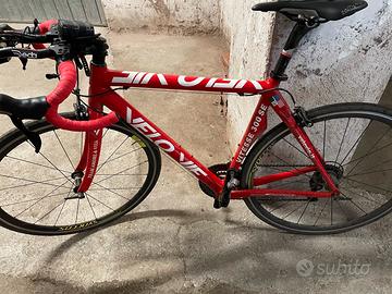 Bici leggerissima  Carbonio Totale- VELOVIE vitess