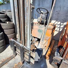 Carrello Elevatore Elettrico