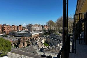 Attico / Mansarda di 156 m² con 5 locali a Bologna