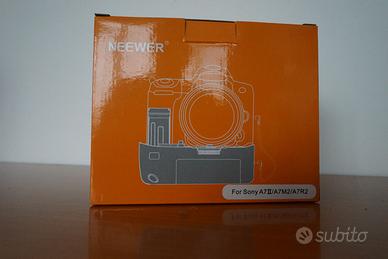 battery pack Neewer per Sony A 7 II