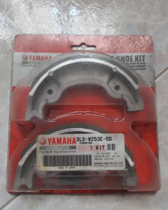 Ganasce posteriori Yamaha o skyliner 125/150