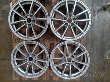 CERCHI 17   ORIGINALI BMW 318D 2022