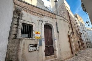 Indipendente da ristrutturare in centro storico