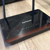 Modem Netgear D6000 NO ALIM - ANTENNA rotta