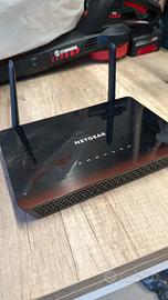 Modem Netgear D6000 NO ALIM - ANTENNA rotta