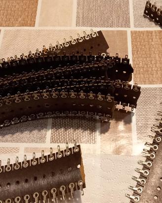 Profili per montaggio circuiti