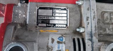 Demolitore e perforatore Kango