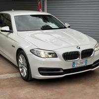 Bmw 520 520d xDrive Luxury