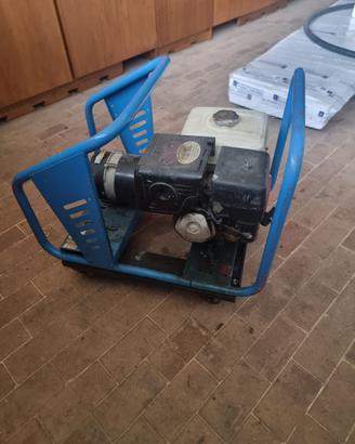 Generatore di corrente 3.6 kw, motore honda