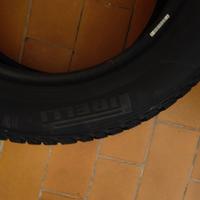 Pneumatici invernali Pirelli