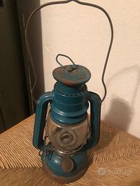 Lampada a petrolio da restaurare