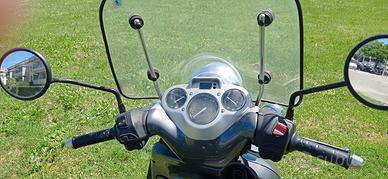 Aprilia Scarabeo 200