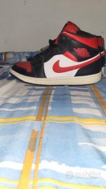 jordan 1 mid red men