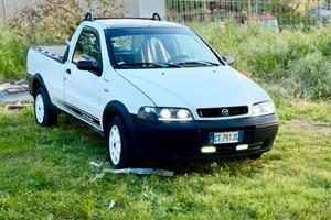 Fiat strada 1.9 jtd pick up