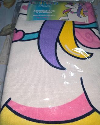 telo mare con personaggi,misure 70x140cm,€3,99
