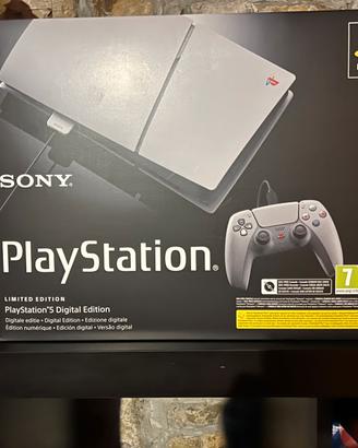 ps5 slim 30th anniversary X ps5 pro