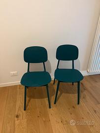 Due Sedie in propilene per interno/esterno