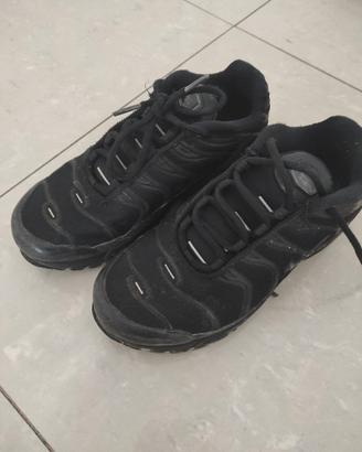 scarpe Nike TN numero 34