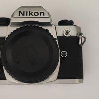 nikon FM2 e obiettivi