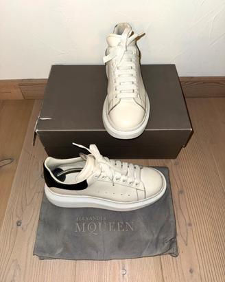 Sbeakers alexander mcqueen bianco nero 41 1/2