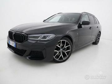 Bmw 520xd Touring M-Sport 48V