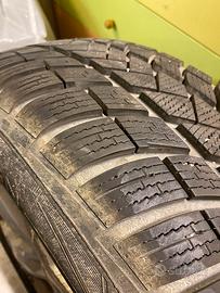 Gomme invernali con cerchi in lega