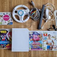 Nintendo WII con accessori con 7 applicativi