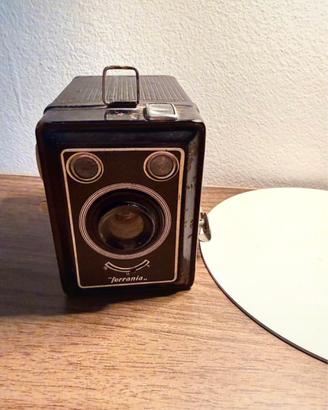Macchina fotografica vintage da esposizione