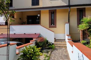 Casa a schiera centrale 185mq