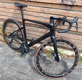 BMC RoadMachine SL 02 Ultegra Di2 Ruote Carbonio 
