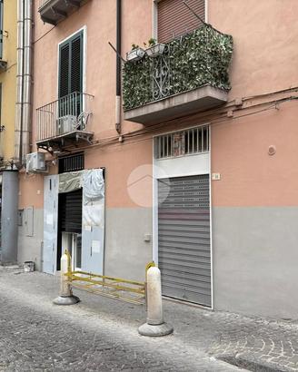 NEGOZIO A CASTELLAMMARE DI STABIA