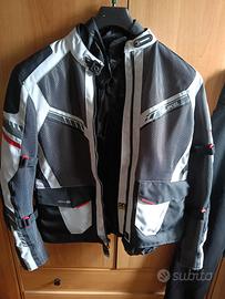giubbotto da moto con antivento
