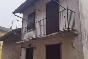 Immobile in asta di 80 m² con 3 locali a Lauriano