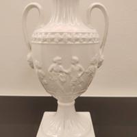 Anfora Capodimonte porcellana bianca