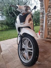 SCOOTER SYMPHONY 01.04.2019 KM 11.0000