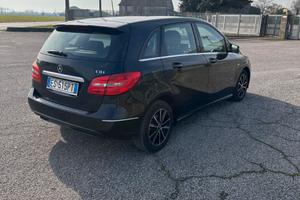 Mercedes Classe B 180