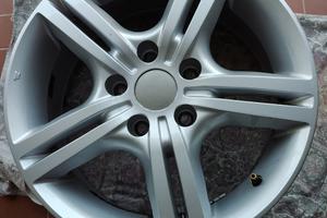 Cerchi in lega 16"