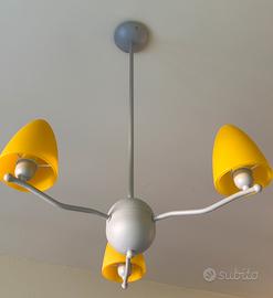 Lampadario giallo