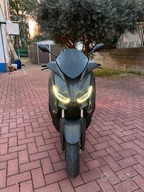 X-max 125