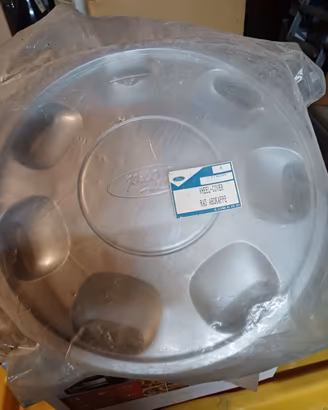 copricerchi da 13 per ford fiesta 89
