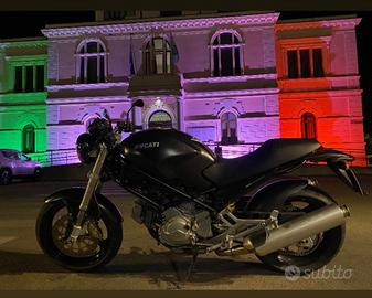 Ducati Monster 400