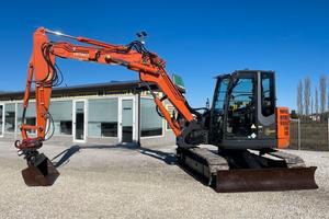 MINIESCAVATORE HITACHI ZX 85 USBLC-3