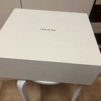Scatola Fear of god per riporre oggetti