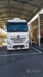 Mercedes actros trattore stradale 