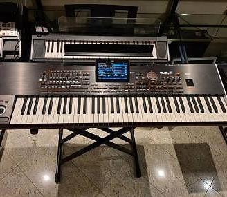 KORG PA4X 76 TASTIERA CON CUSTODIA PARI AL NUOVO