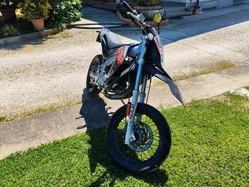 moto APRILIA SX 50