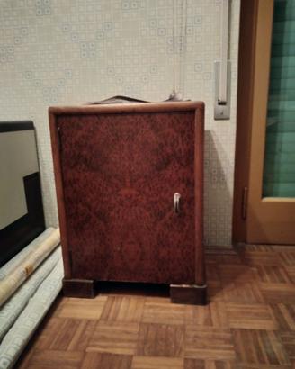 comodino anni '60 MODERNARIATO