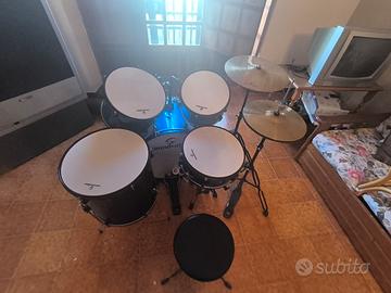  Batteria Acustica SoundSation