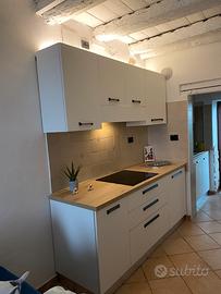 Cucina a pezzi