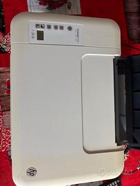 Stampante HP Deskjet 2540 Print Scan Copy